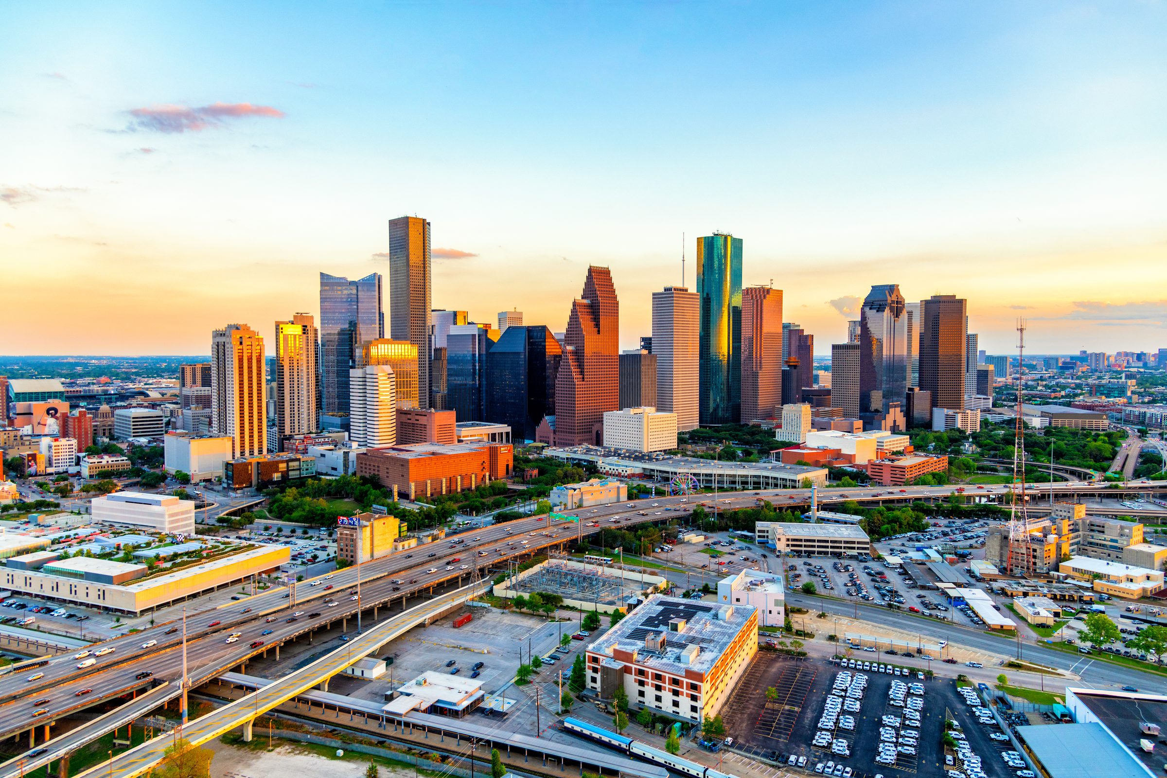 Relocating from Houston to Johnson County, KS: Your Complete 2026 Guide