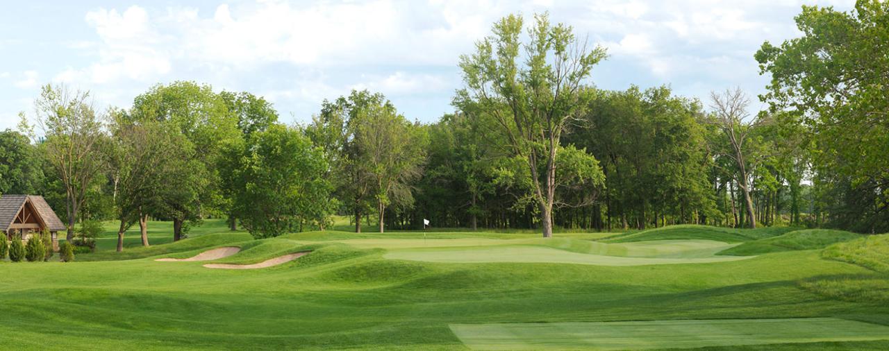 Lionsgate Premium Lots: Golf Course Frontage vs Estate Sections (2026 Pricing Guide)