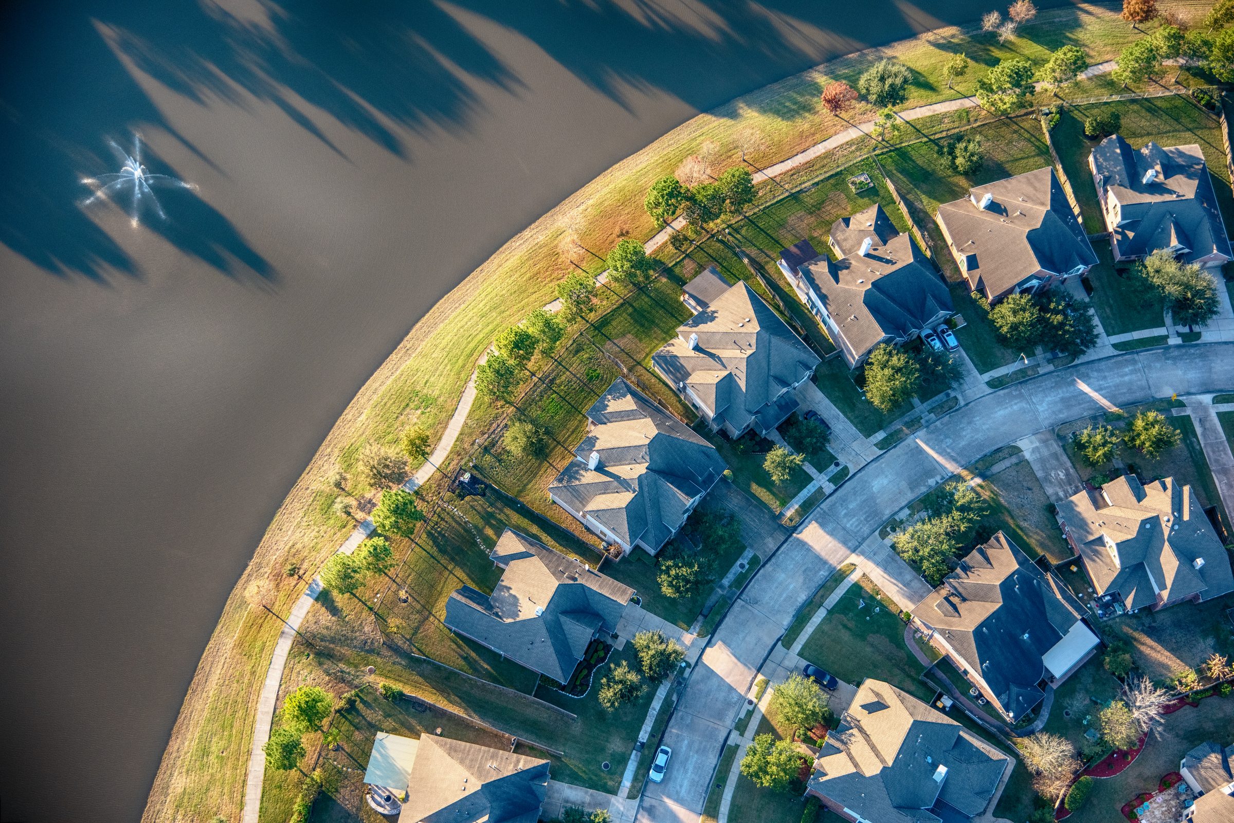 The 6 Sub-Communities Inside Lionsgate Overland Park — A Buyer's Guide (2026)